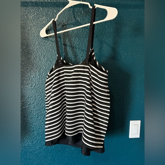 Croft and Barrow sim tank top - Picture 4 of 6